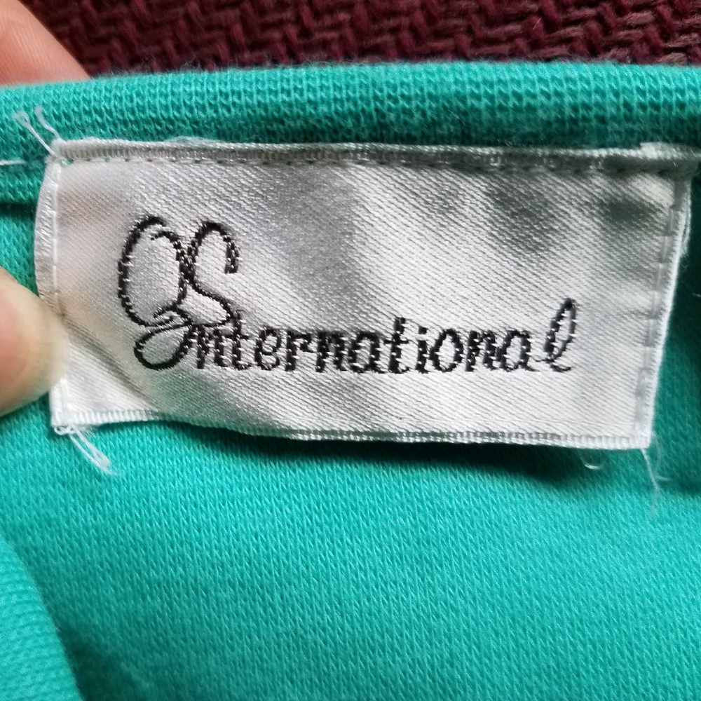 Green dress - Picture 3 of 4